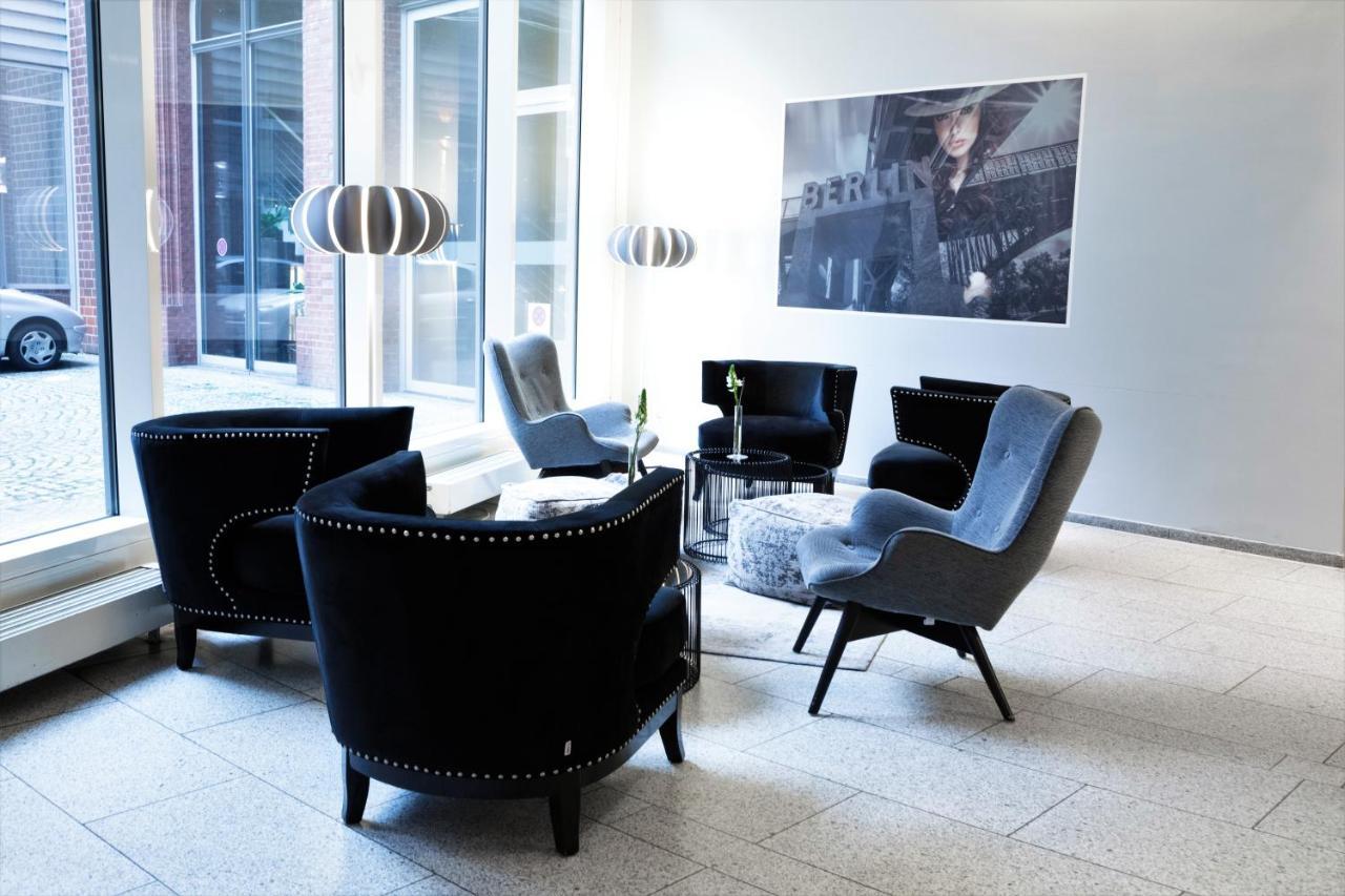 Hotel Berlin Ostbahnhof Екстериор снимка