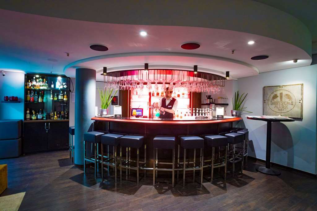 Hotel Berlin Ostbahnhof Ресторант снимка